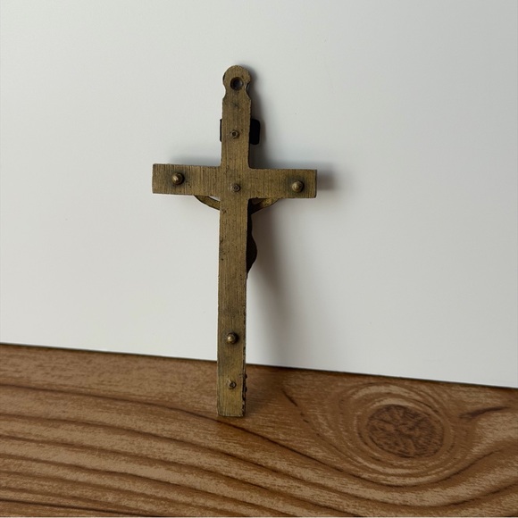 Vintage Pectoral Crucifix Cross Metal With Brass Accents & Wood Inlay Pendant - Picture 5 of 7